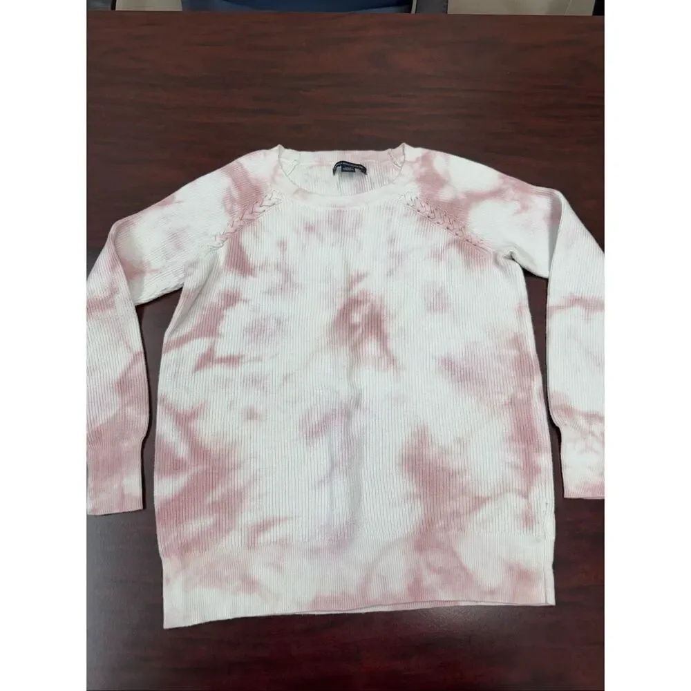 American Eagle Pink and White Tie Dye Sweater Size Medium
